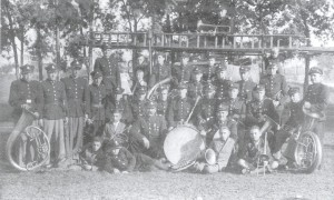 1947 rok - Orkiestra OSP w roku Jubileuszu 50-lecia straży